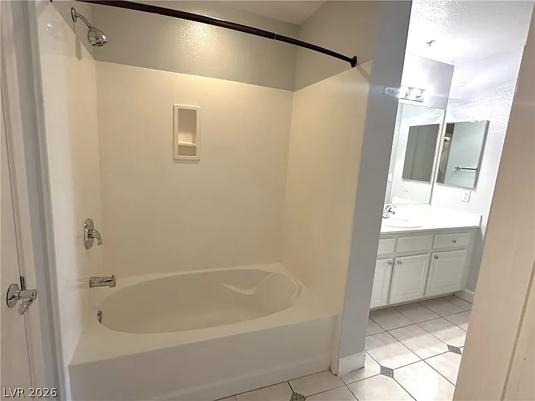 59 E Agate Ave #204 — Photo 15