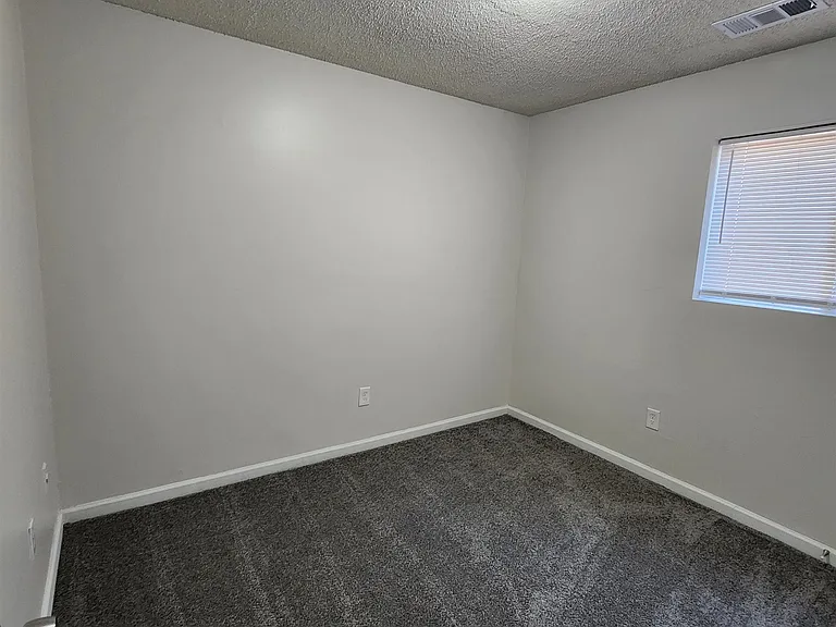 4528 Sugar Creek Rd — Photo 6