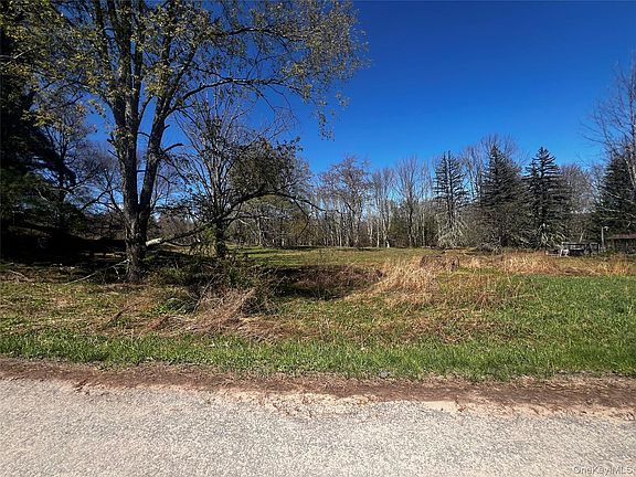 5th image of 93 Cal Stewart Road