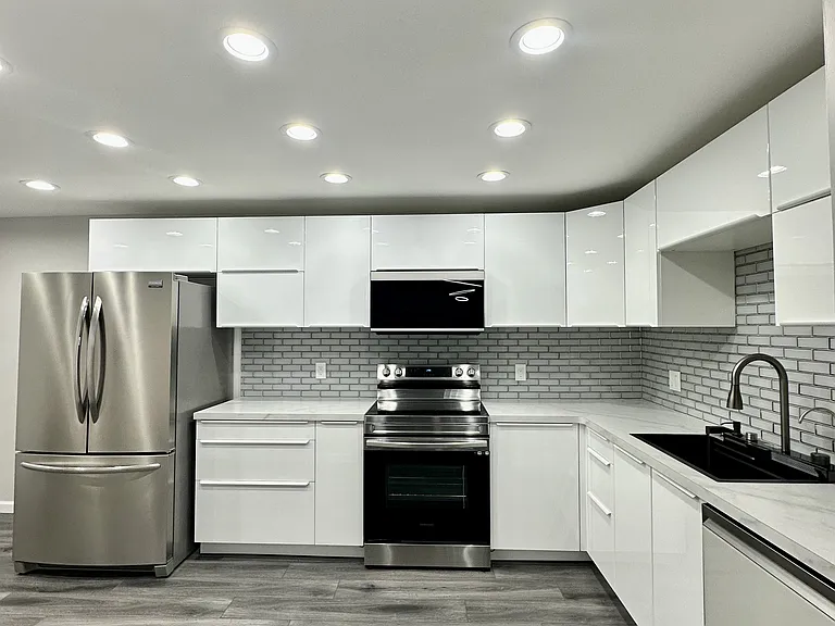 175 Autumn Chapel Way — Photo 1