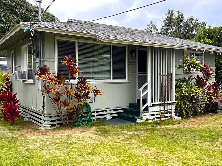 691A Kihapai St — Photo 1