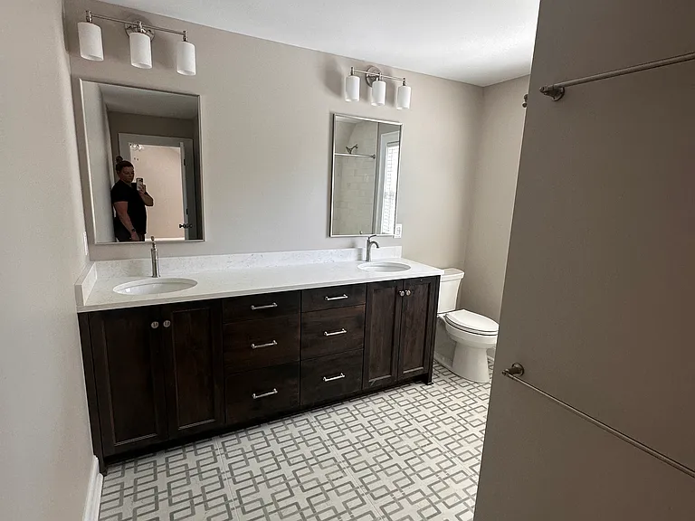 2130 S Lumpkin St — Photo 31