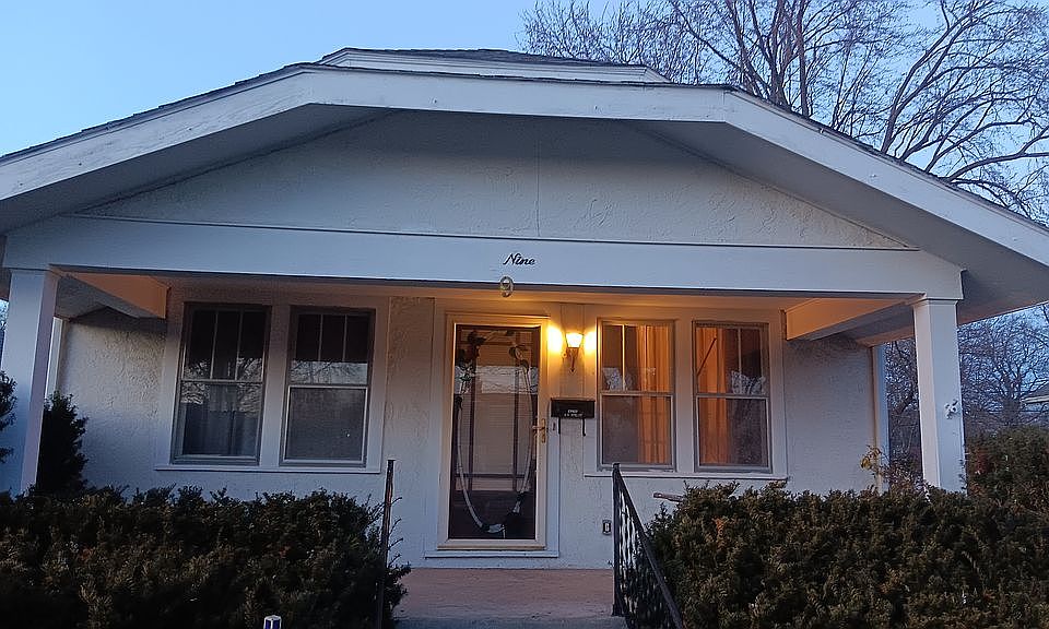 1st image of 9 W Worley Ave