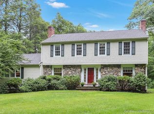 17 Janes Rd, Boxford, MA 01921