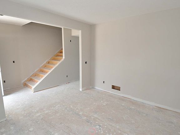Flex Room