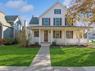 103 N Pine Ave, Arlington Heights, IL