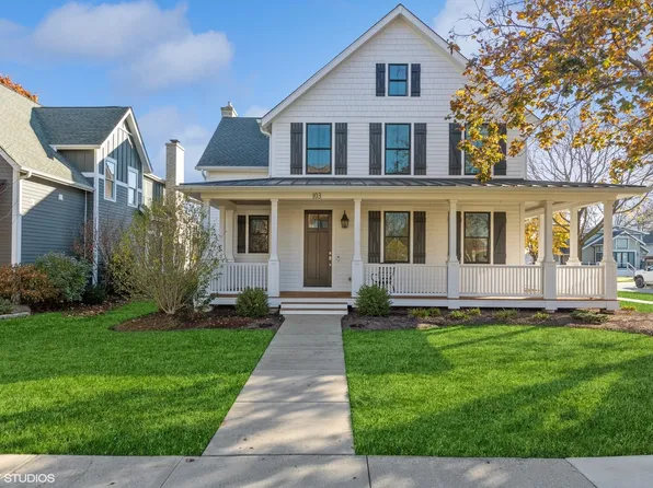 103 N Pine Ave, Arlington Heights, IL 60004