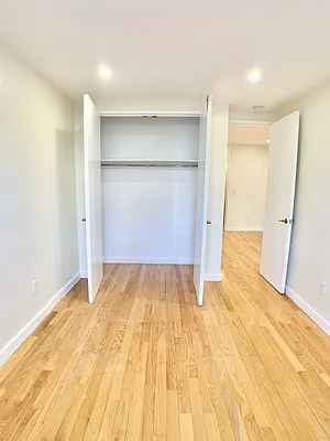 Rented by Bohemia Realty Group | media 19