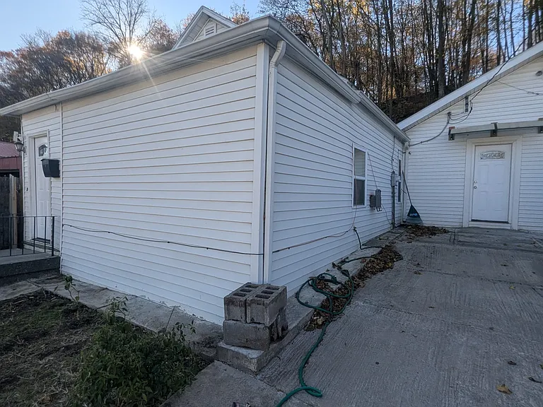 23 Bedford St — Photo 4