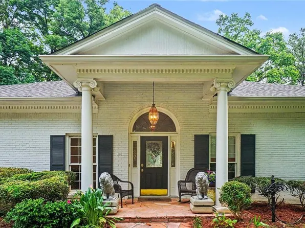 4575 Tall Pines Dr NW, Atlanta, GA 30327