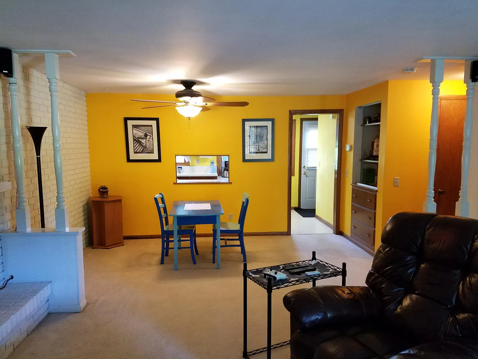 3 bed, 1.5 bath, 1425 sqft, $2,300 — Photo 4
