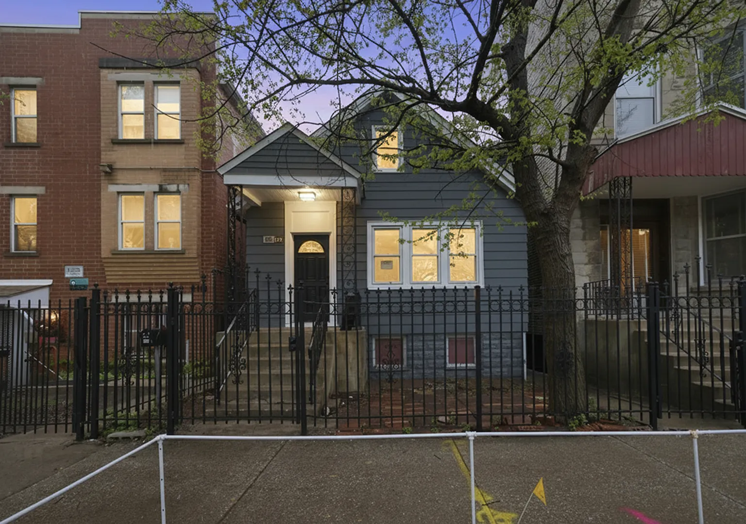 4 bed, 2.0 bath, 1975 sqft, $4,000 — Photo 2