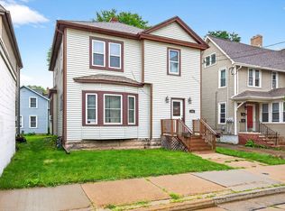 106 E Franklin St, Appleton, WI 54911