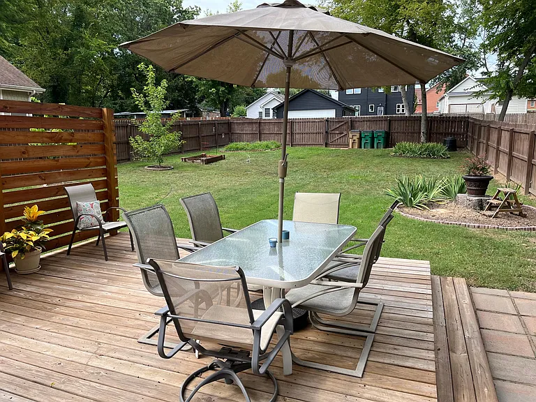 back patio looking into yard (example with furnishing)