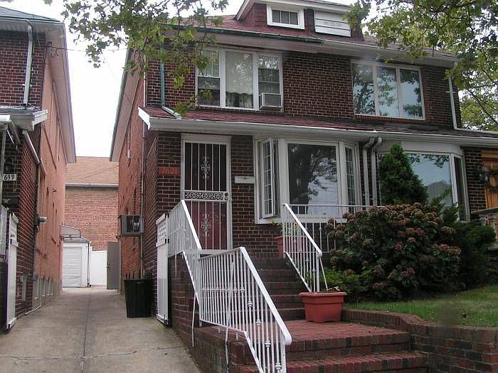 1st image of 7621 10th Ave