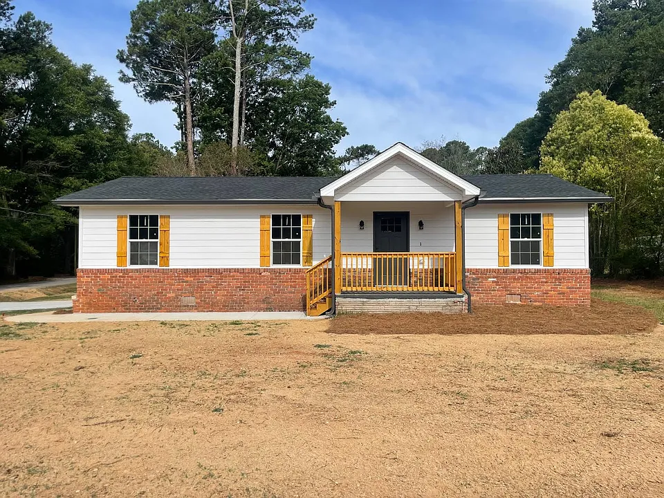 3193 Highway 20 SE
