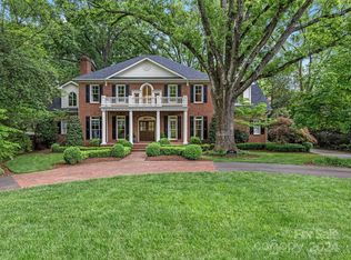 2719 Tanglewood Ln, Charlotte, NC 28211