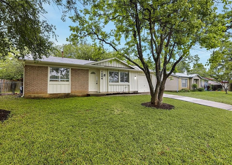 1st image of 1204 Green Downs Dr