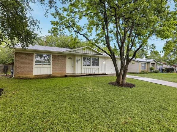 1204 Green Downs Dr, Round Rock, TX 78664