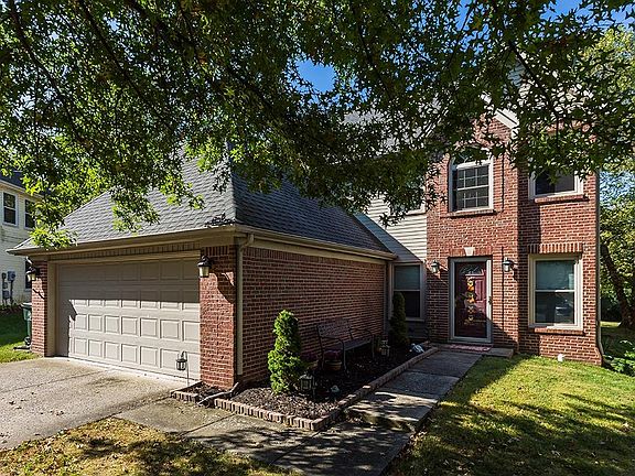 2nd image of 3888 Scarlet Oak Ln