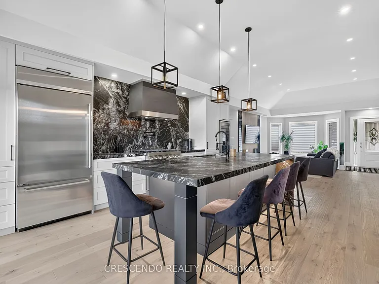 15 Southbury Manor Dr — Photo 22