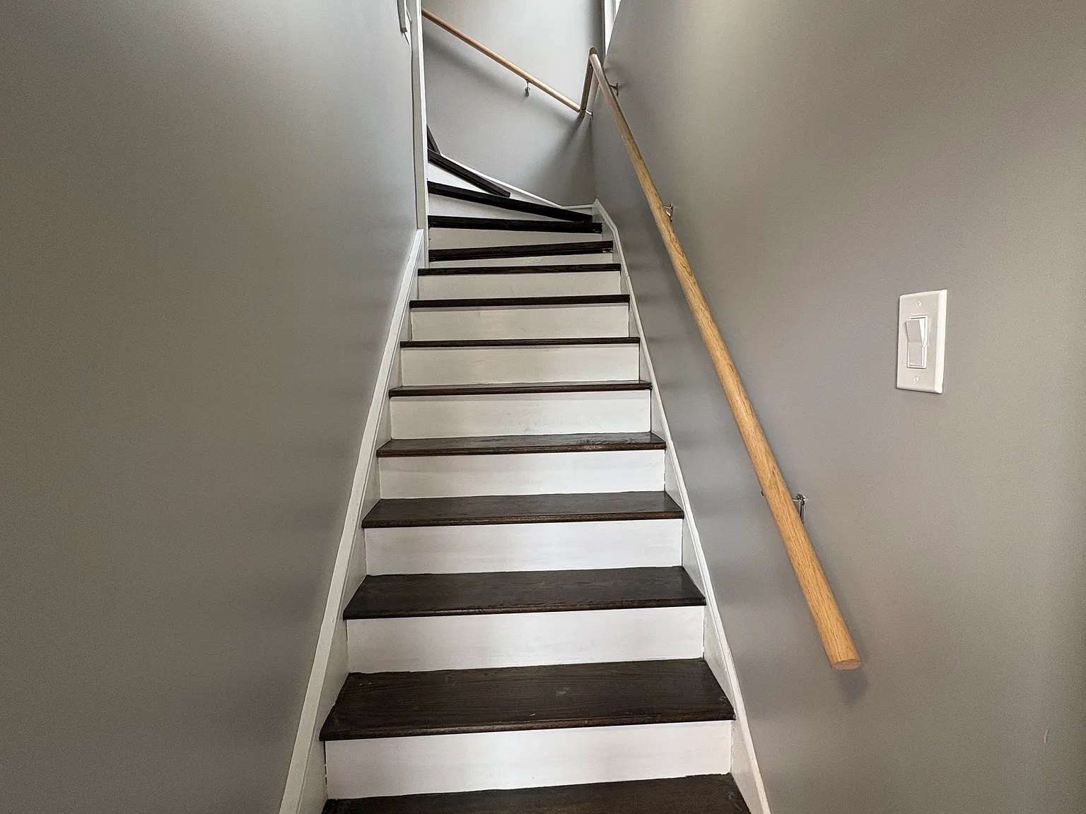 2 bed, 950 sqft, $1,600 — Photo 3