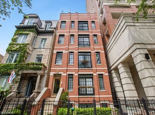 842 W Grace St APT 2, Chicago, IL 60613