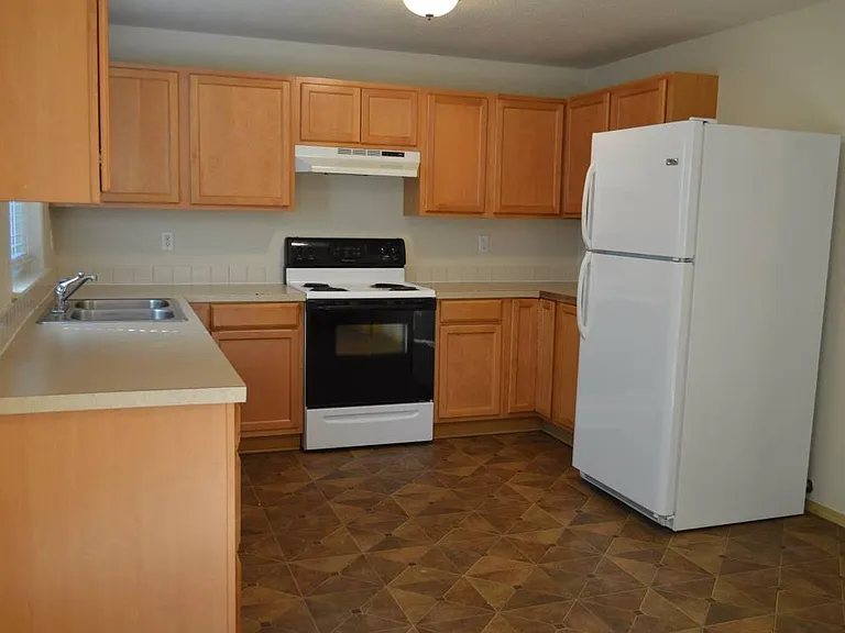 134 Ridgeview Ct — Photo 4