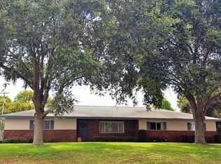 227 Paradise Island Dr, Haines City, FL 33844