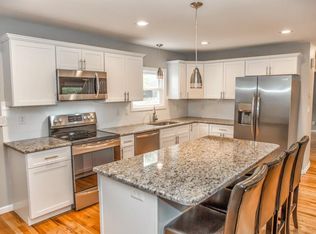 76 Emmet St, Springfield, MA 01119