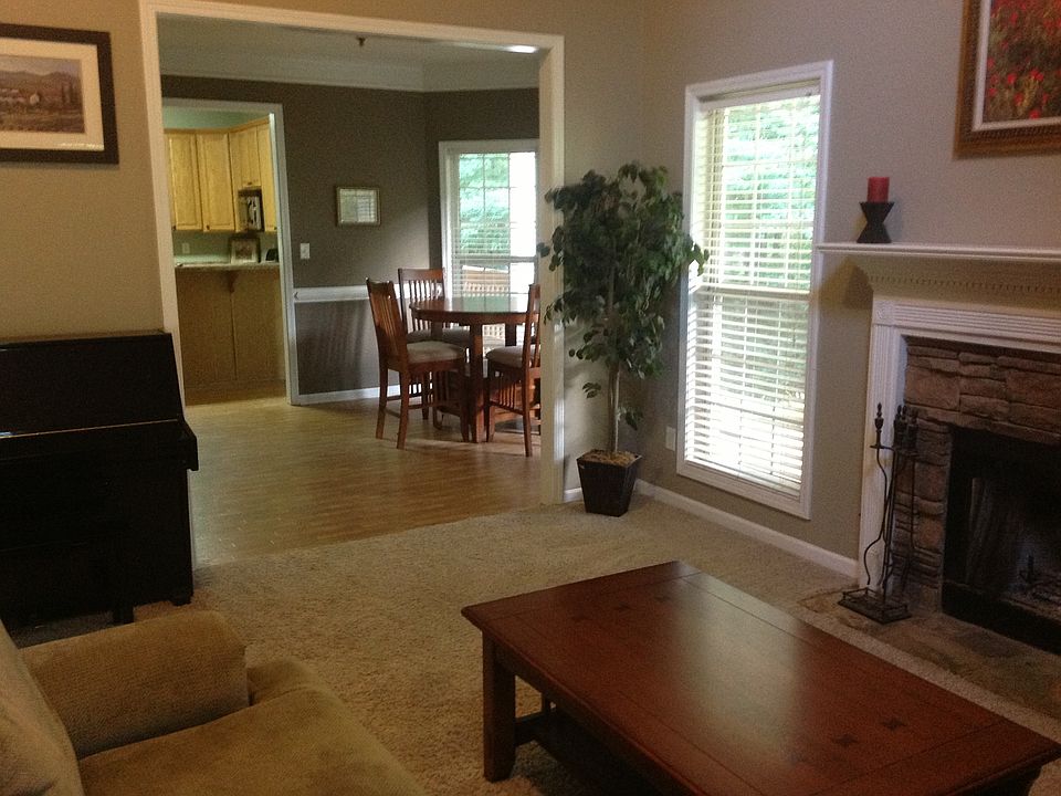 2nd image of 311 Line Creek Cir