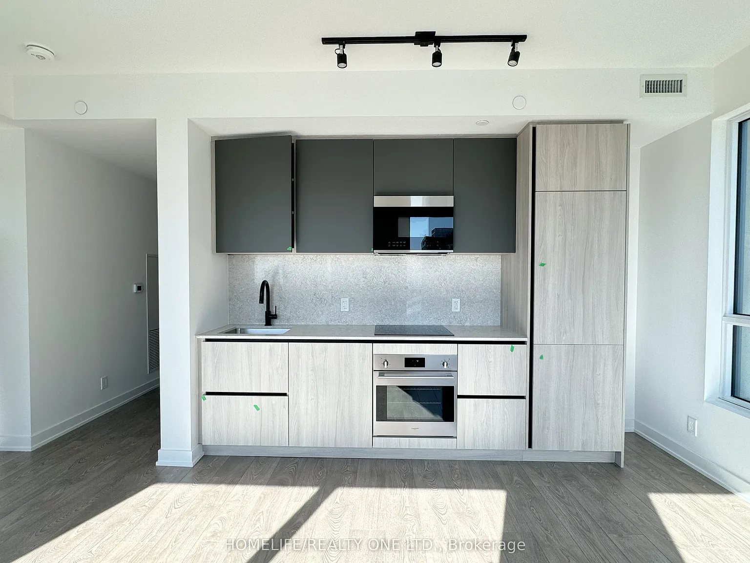 2 bed, $3,800 — Photo 2