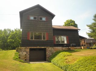 42 Hunlock Harveyville Rd, Hunlock Creek, PA 18621