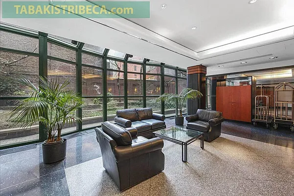 Rented by Tabak Real Estate | media 30