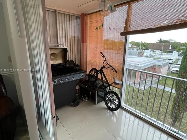 19781 SW 114th Ave APT 343-9, Miami, FL 33157
