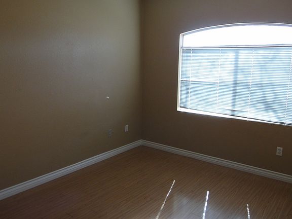4th image of 5415 W Harmon Ave Unit 1073