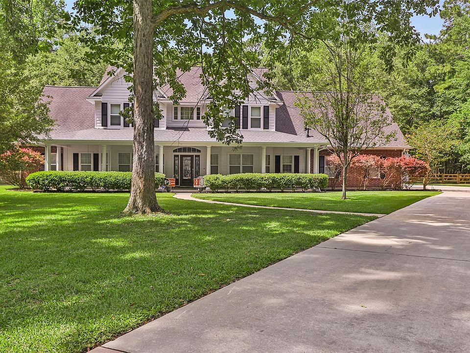 1st image of 29503 Commons Superior Dr