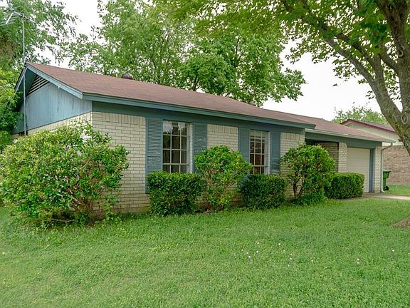 3rd image of 1718 Archery Ln