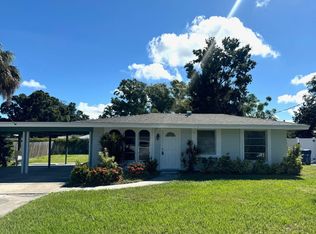 6057 Carlton Ave, Sarasota, FL 34231