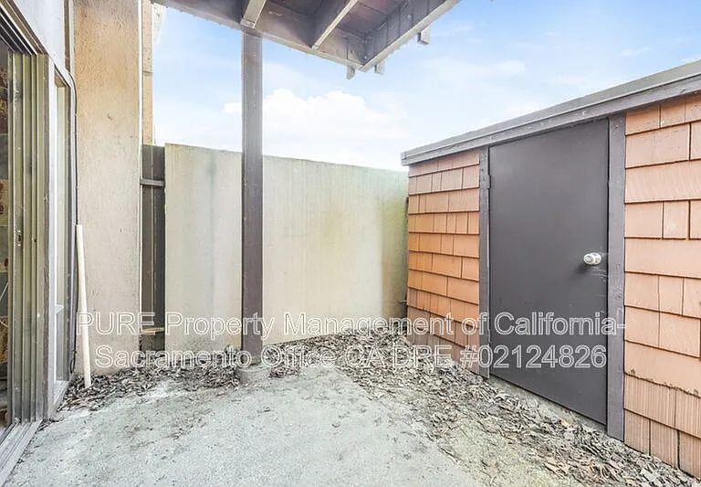 2229 Woodside Ln #4 — Photo 23