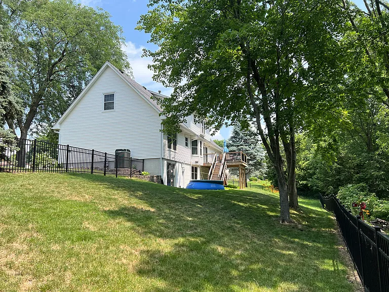 1595 Hamilton Ct — Photo 26