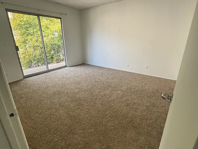 743 Fairview Ave #B — Photo 7