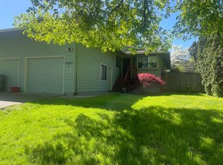 10645 SW Garden Park Pl APT A, Tigard, OR