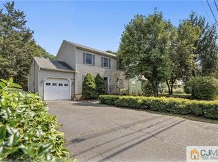101 Levgar St, Piscataway, NJ 08854