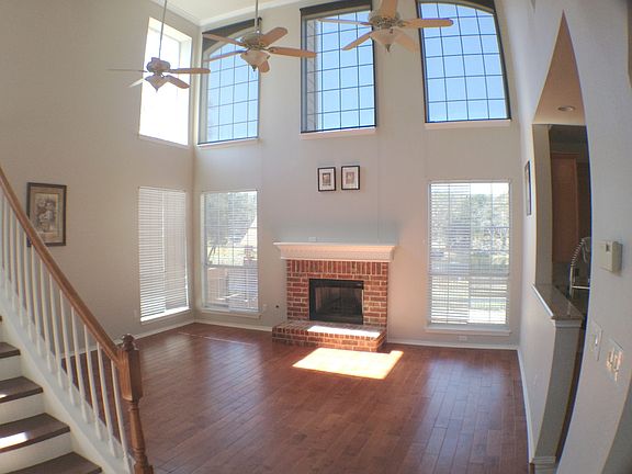 Open bright living areas