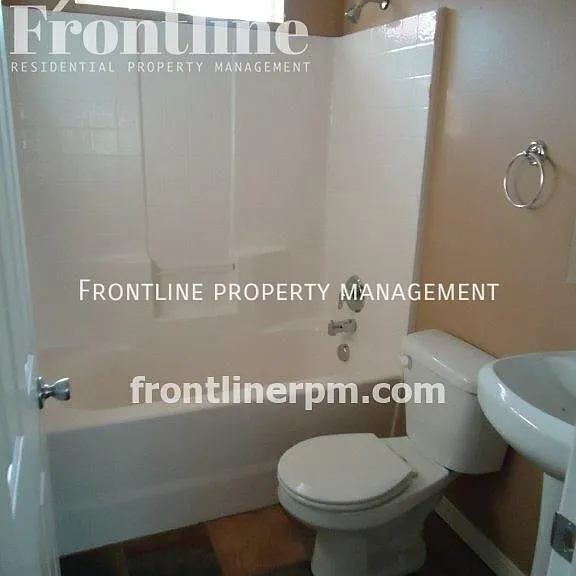 2805 W Moore St #3 — Photo 9