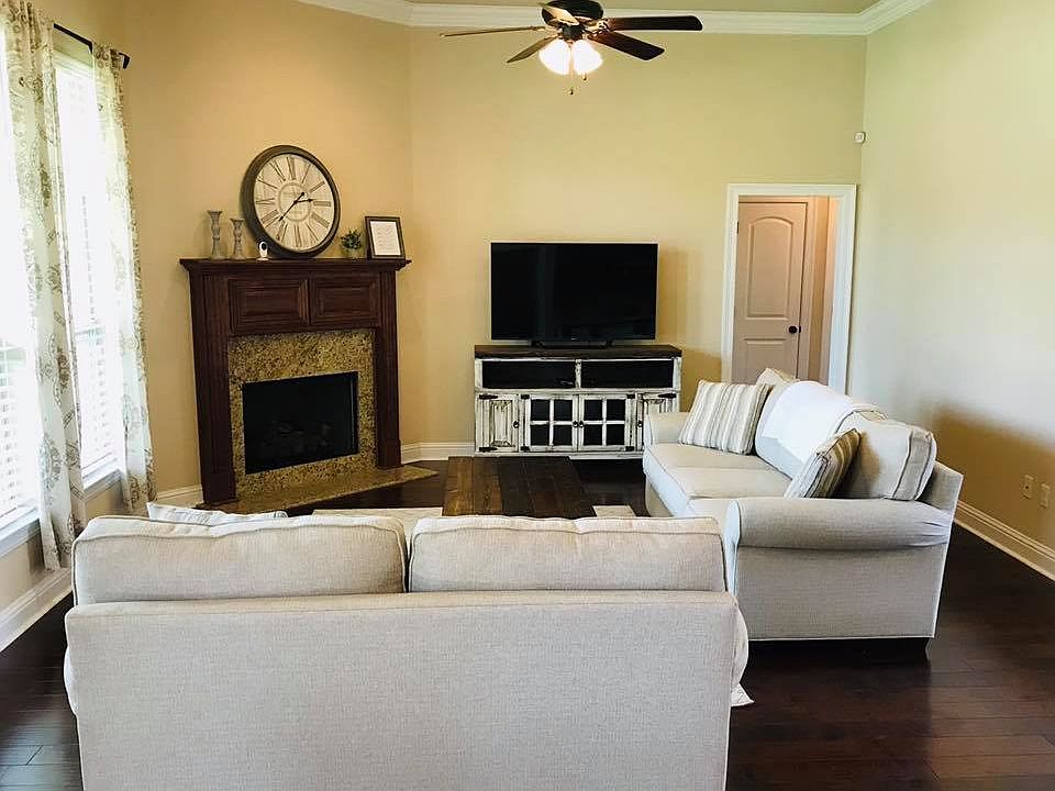 2nd image of 6328 Camp Cir