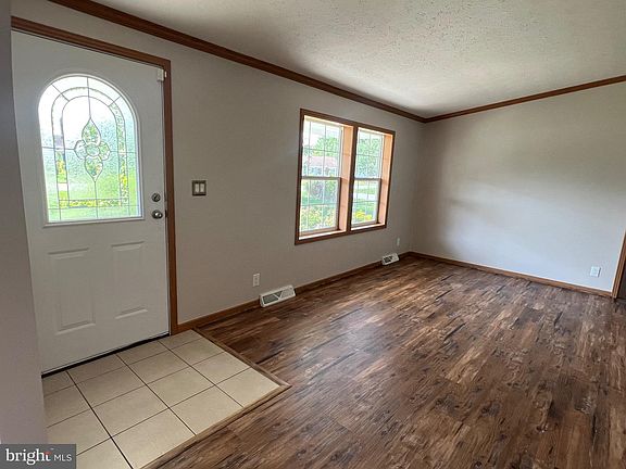 5th image of 688 S Wynn Wood Cir