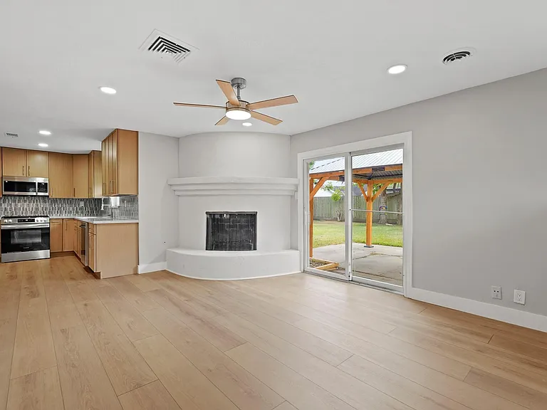 5451 Redstart St — Photo 1