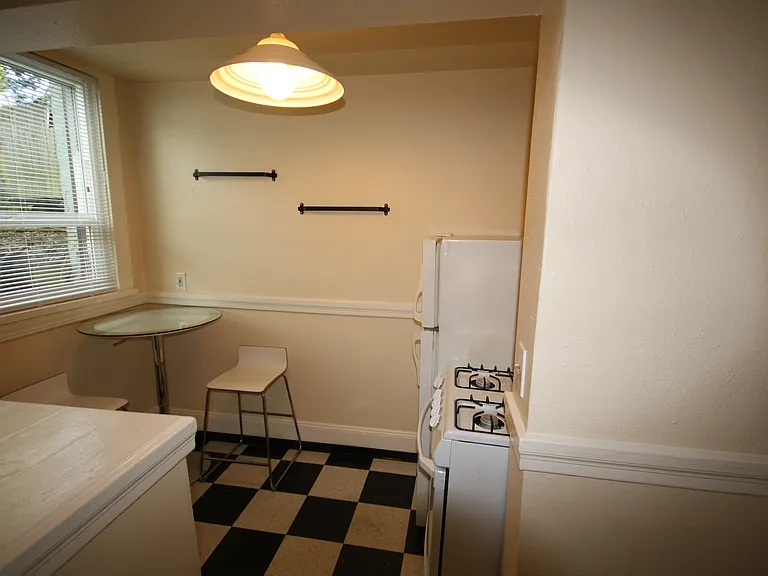 4263 SE Belmont St #D — Photo 7